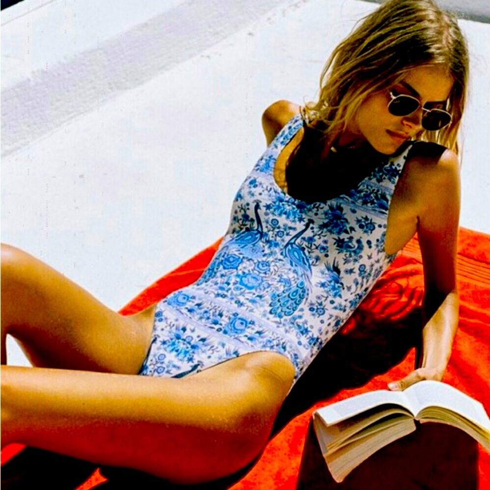 Spell Gypsy Bluebird Peacock one piece swimsuit XS EUC